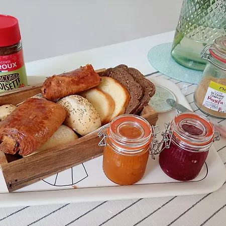 Mi Casa Es Tu Casa *